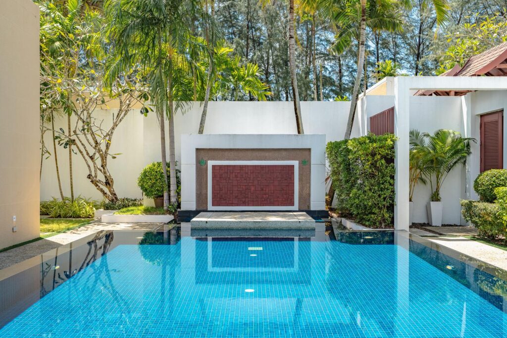 4 bedroom beachfront villa in Mai Khao beach